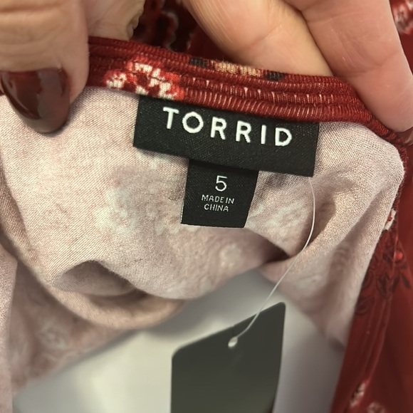 Torrid Red Floral Jersey Wrap Dress - Picture 9 of 9